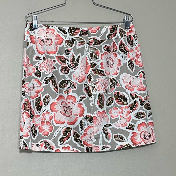 Loft || Woman’s Pencil floral skirt size 6 - Picture 2 of 5